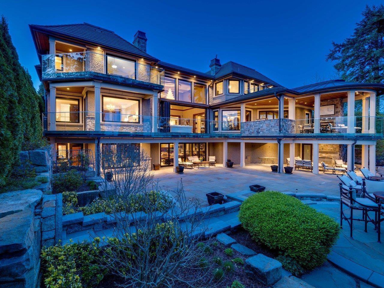 13790 MARINE DRIVE, White Rock