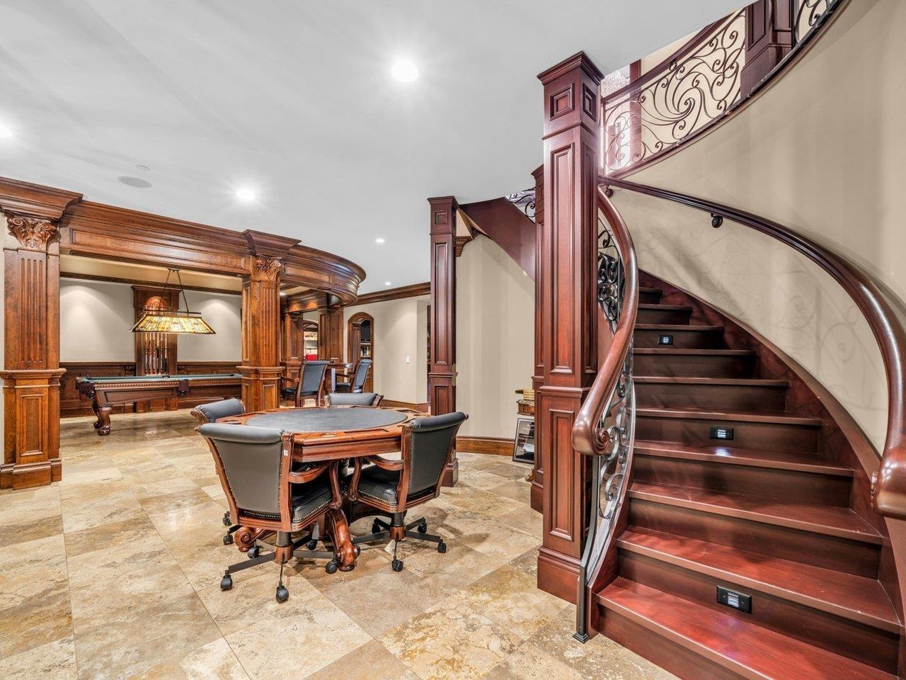 13790 MARINE DRIVE, White Rock