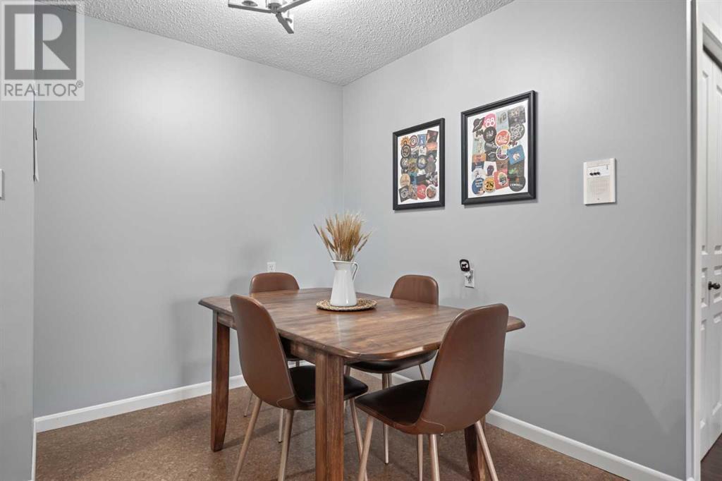 Single Family House for Sale in   Coach Hill Road SW Coach Hill Calgary 