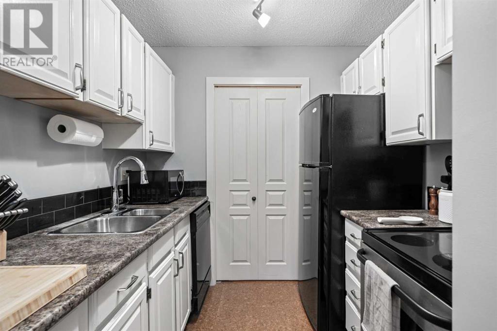 Single Family House for Sale in   Coach Hill Road SW Coach Hill Calgary 