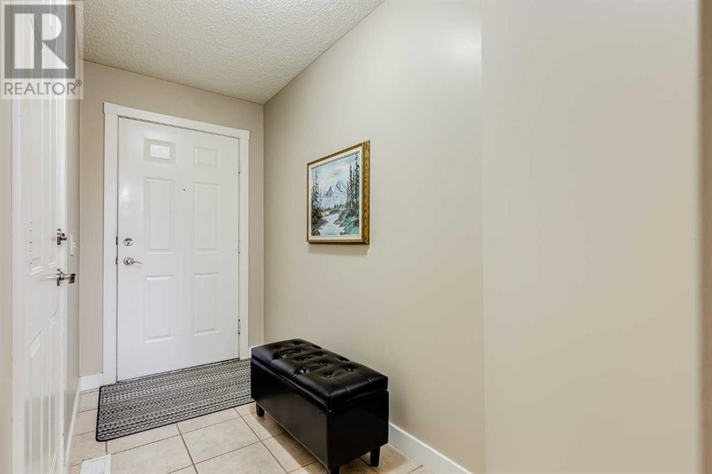 Single Family House 4 Level for Sale in  Patterson View SW Patterson Calgary 