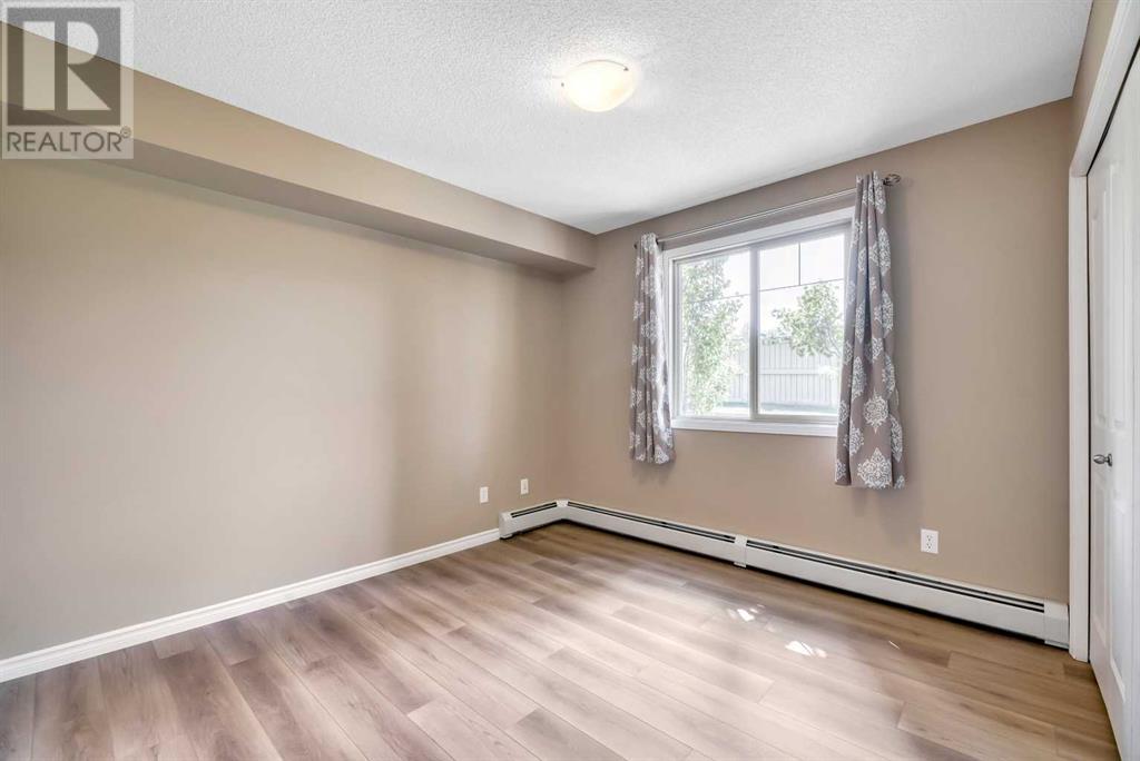 Single Family House for Sale in   Chaparral Ravine View SE Chaparral Calgary 