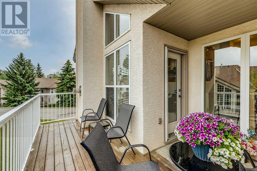 Single Family House 4 Level for Sale in  Patterson View SW Patterson Calgary 