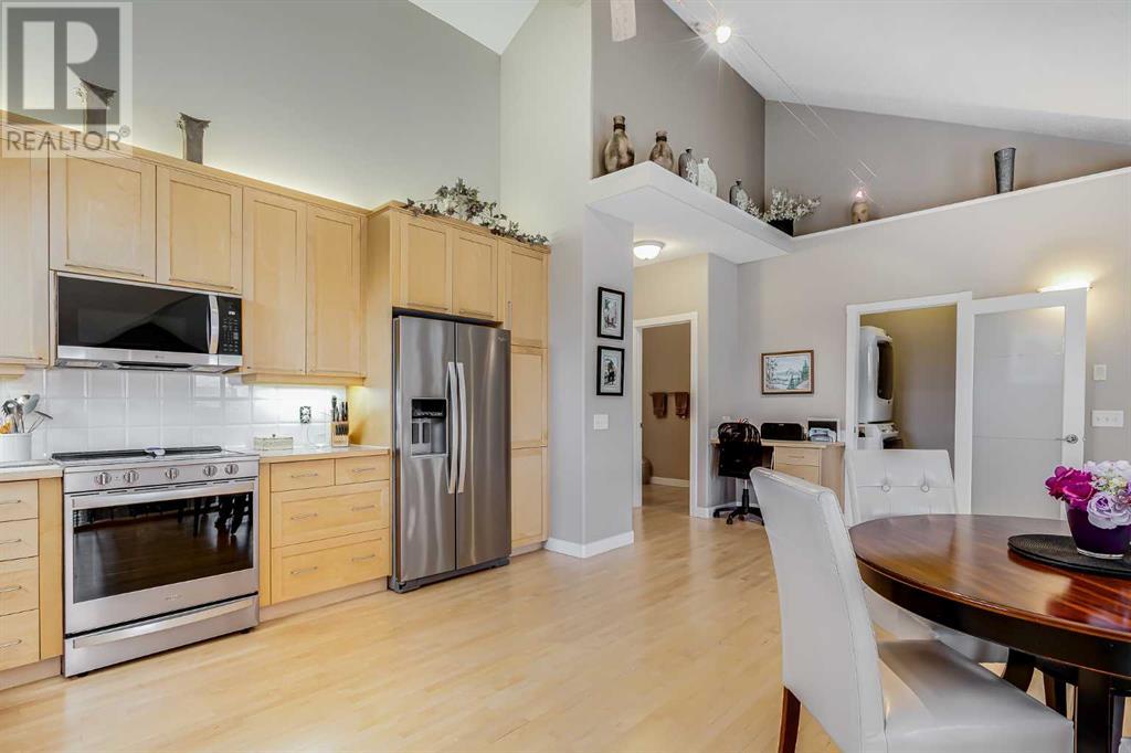 Single Family House 4 Level for Sale in  Patterson View SW Patterson Calgary 