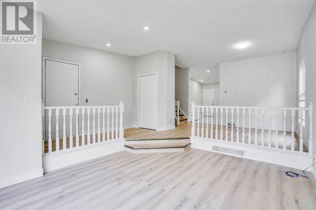 Single Family House 4 Level for Sale in  Castlefall Grove NE Castleridge Calgary 