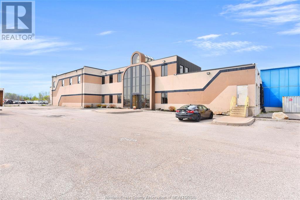 Photo 10 of 1153 Tecumseh Road West, Windsor ON