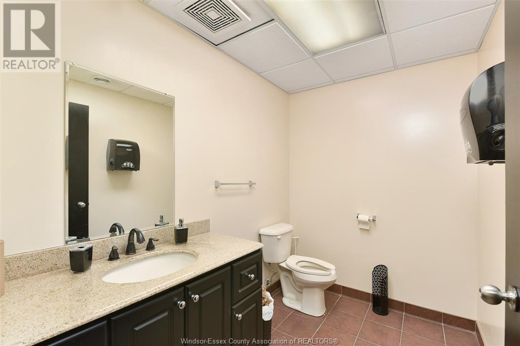 Photo 19 of 1153 Tecumseh Road West, Windsor ON