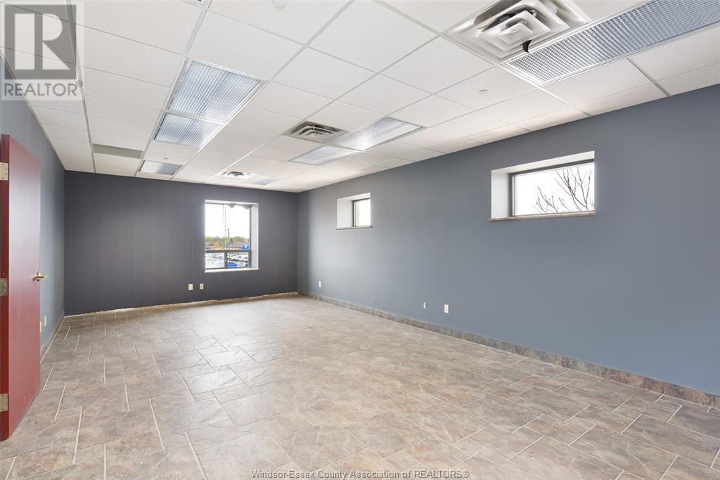 Photo 22 of 1153 Tecumseh Road West, Windsor ON