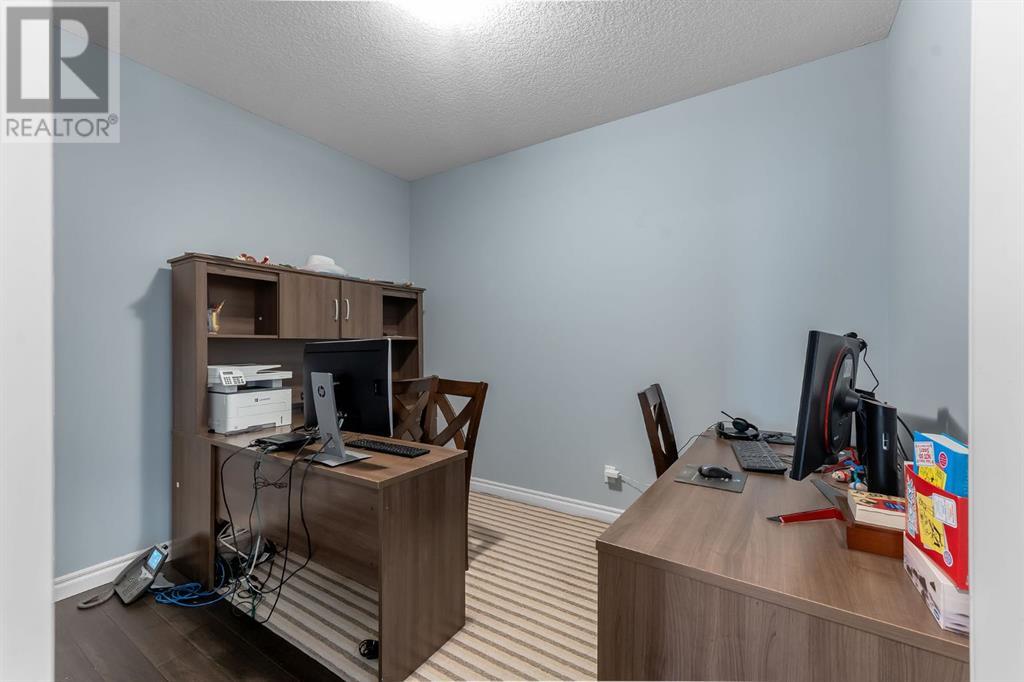 Single Family House for Sale in  Nolanhurst Way NW Nolan Hill Calgary 
