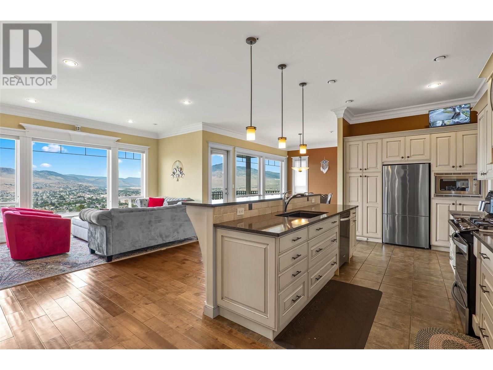 Photo 15 of 842 Guerin Creek Way, Kamloops BC