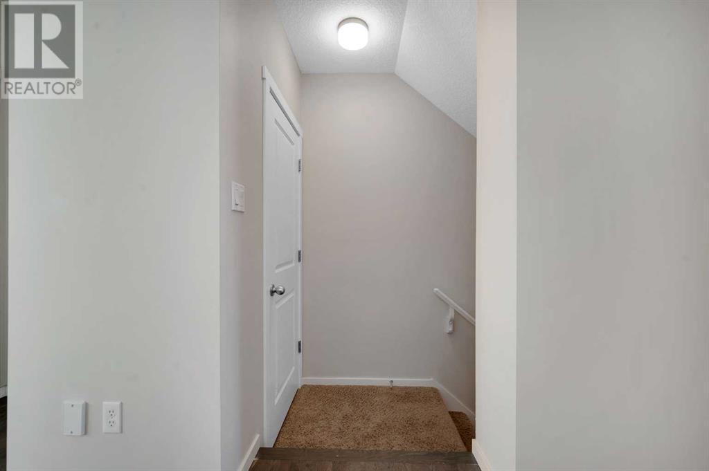 Single Family House for Sale in  Kinlea Way NW Kincora Calgary 