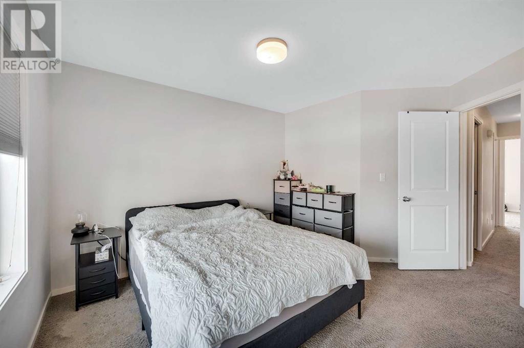 Single Family House for Sale in  Kinlea Way NW Kincora Calgary 