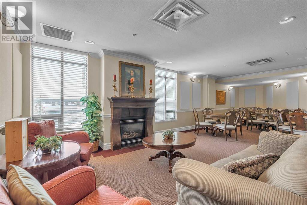 Single Family House for Sale in    Avenue NW Hounsfield Heights/Briar Hill Calgary 