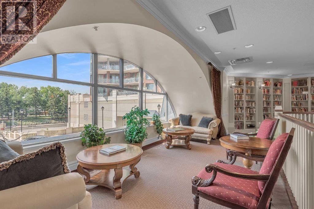 Single Family House for Sale in    Avenue NW Hounsfield Heights/Briar Hill Calgary 