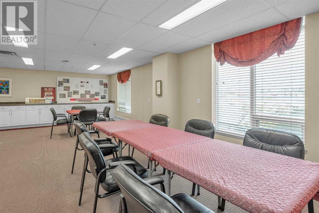Single Family House for Sale in    Avenue NW Hounsfield Heights/Briar Hill Calgary 
