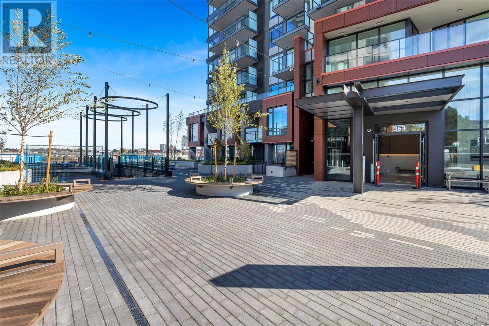 Photo 6 of 1208 363 Tyee Rd, Victoria BC