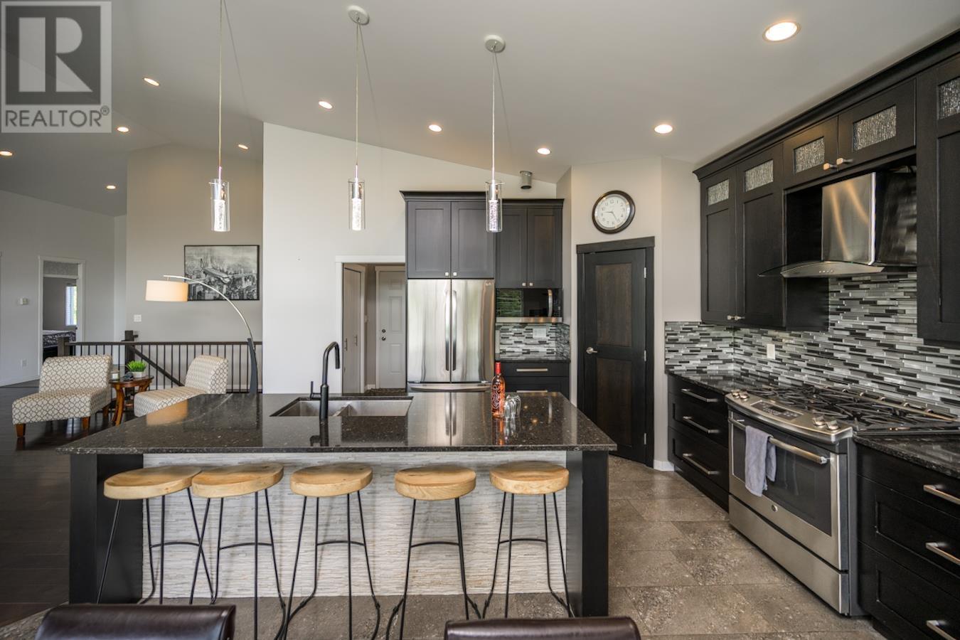 Photo 5 of 2418 Mctavish Road, Prince George BC