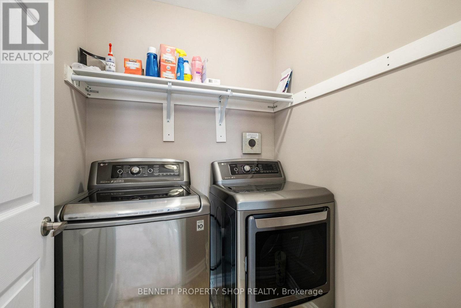 Photo 16 of 201 Cayman Road, Ottawa ON