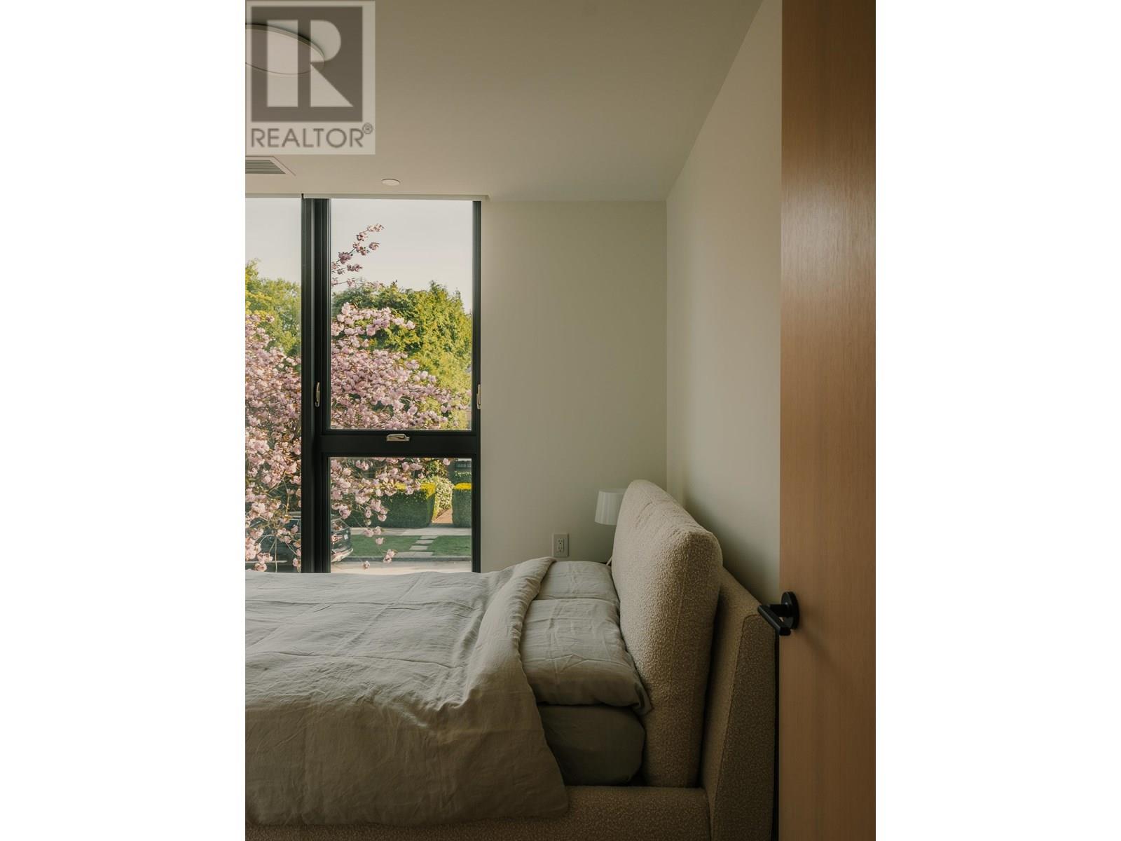 Photo 31 of 772 W 27th Avenue, Vancouver BC