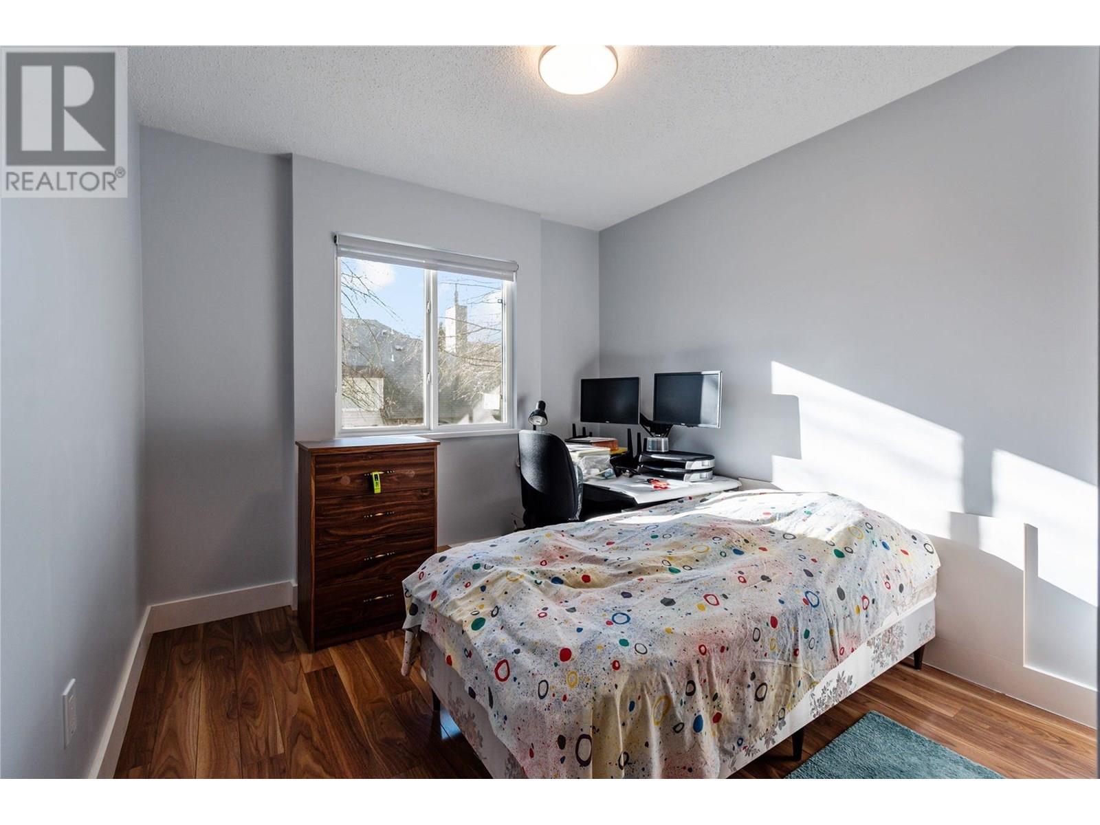Photo 15 of 107 836 Twelfth Street, New Westminster BC