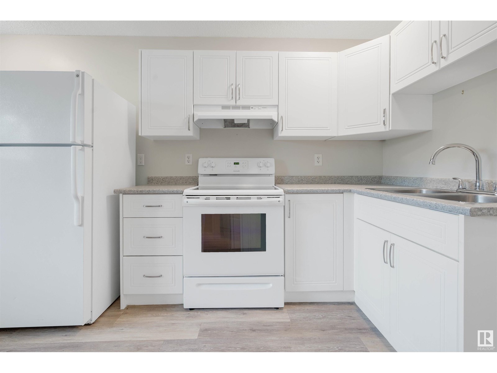 Photo 55 of 10633 152 St Nw, Edmonton AB