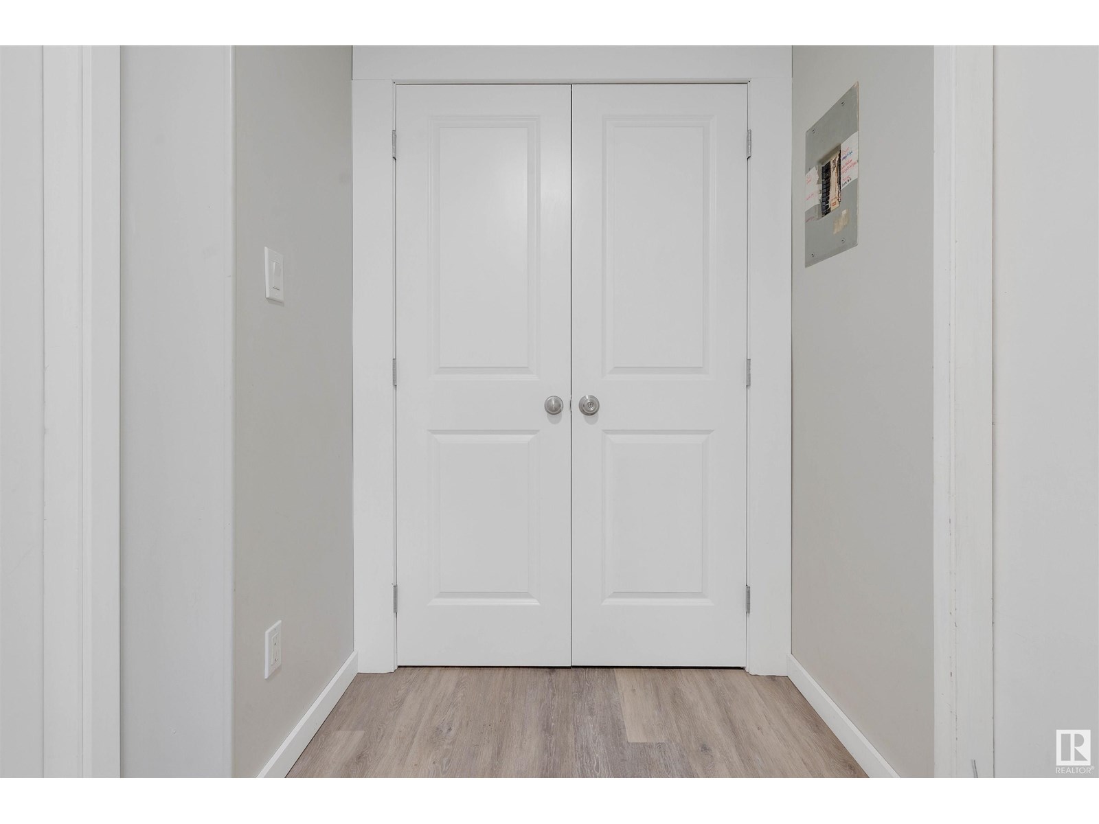 Photo 41 of 10633 152 St Nw, Edmonton AB