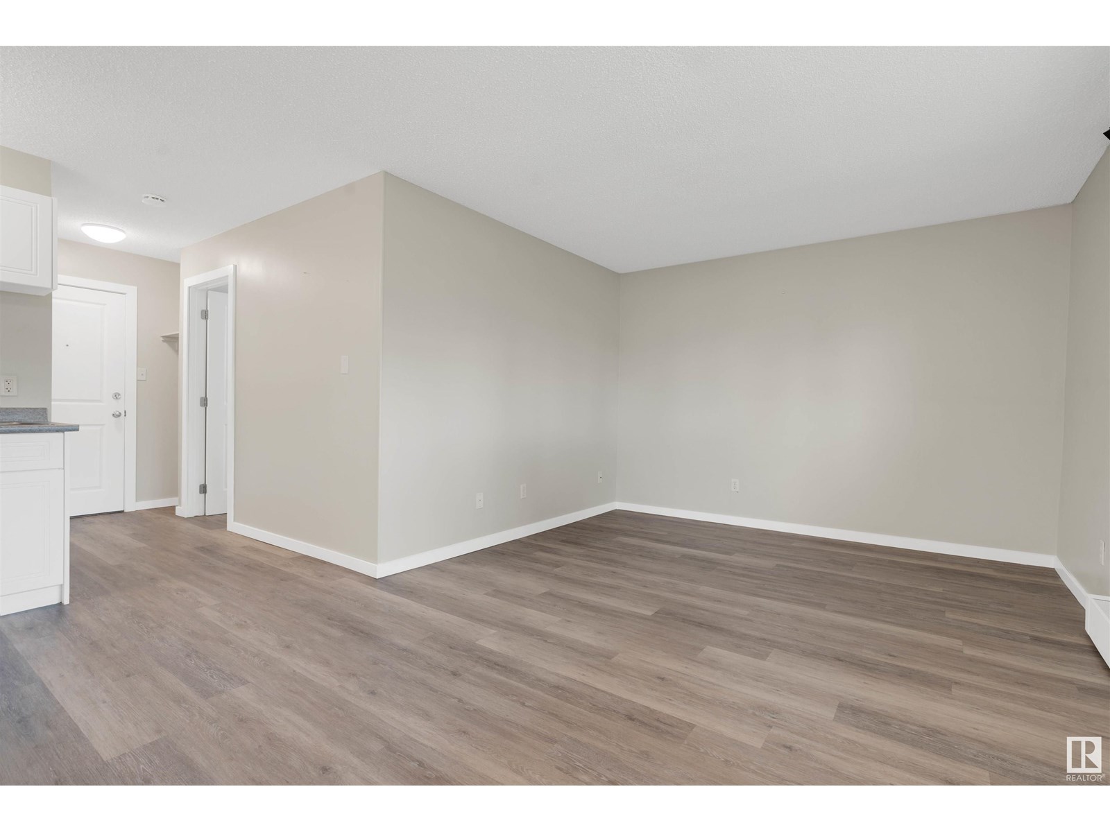 Photo 49 of 10633 152 St Nw, Edmonton AB