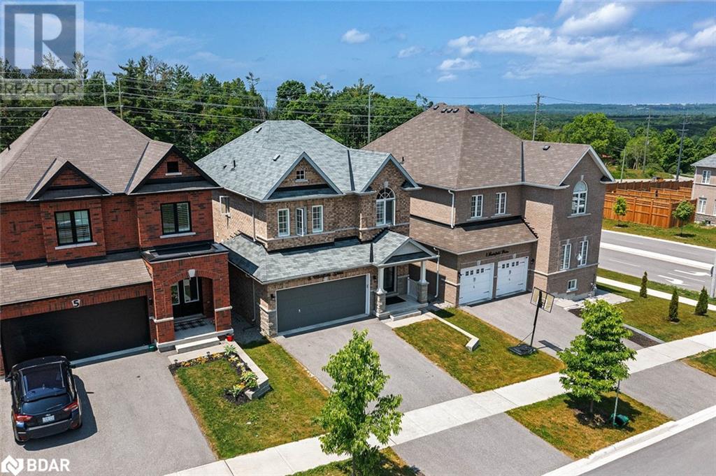 Photo 7 of 3 Muirfield Drive, Barrie ON