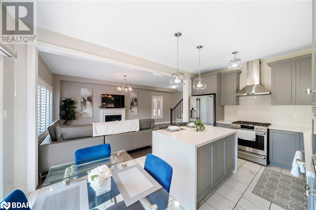 Photo 3 of 3 Muirfield Drive, Barrie ON