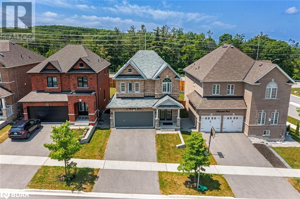 Photo 31 of 3 Muirfield Drive, Barrie ON