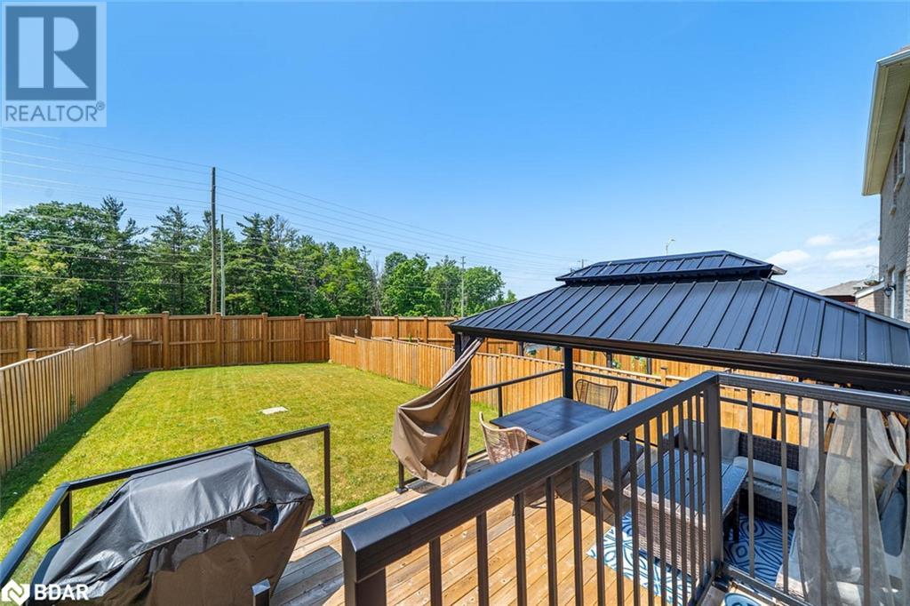 Photo 32 of 3 Muirfield Drive, Barrie ON