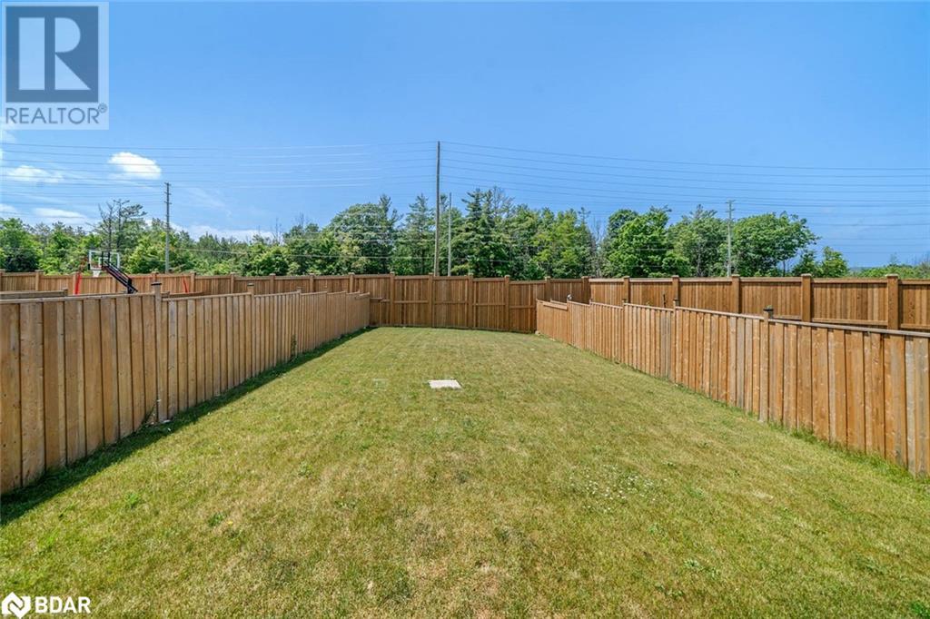 Photo 34 of 3 Muirfield Drive, Barrie ON