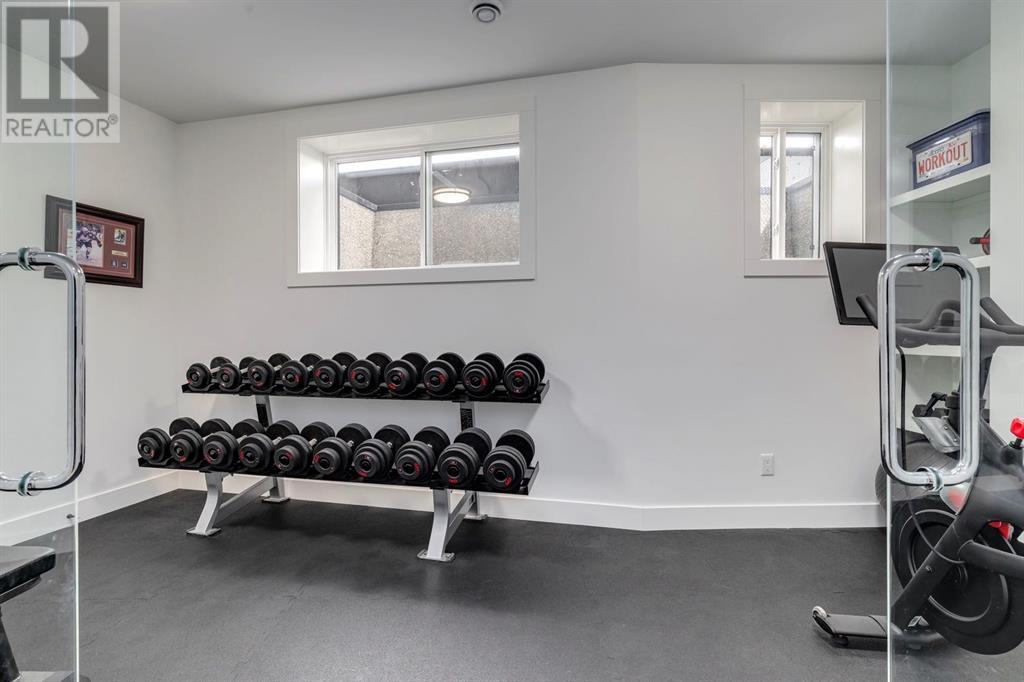 Single Family House for Sale in   Avenue NW Parkdale Calgary 