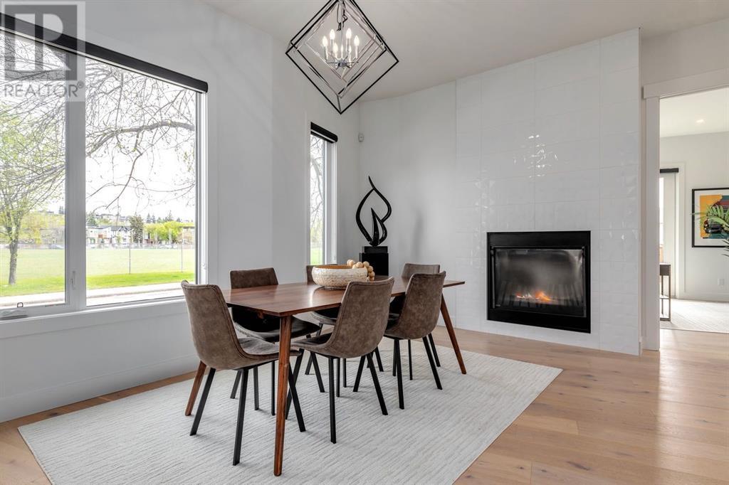Single Family House for Sale in   Avenue NW Parkdale Calgary 