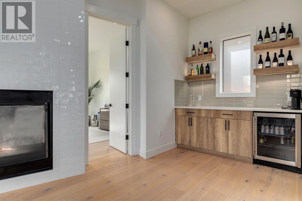 Single Family House for Sale in   Avenue NW Parkdale Calgary 