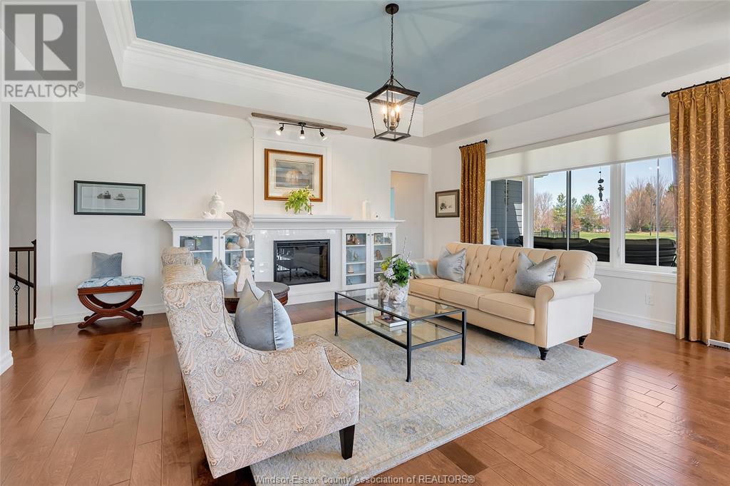 Photo 7 of 554 Gold Coast Drive, Amherstburg ON