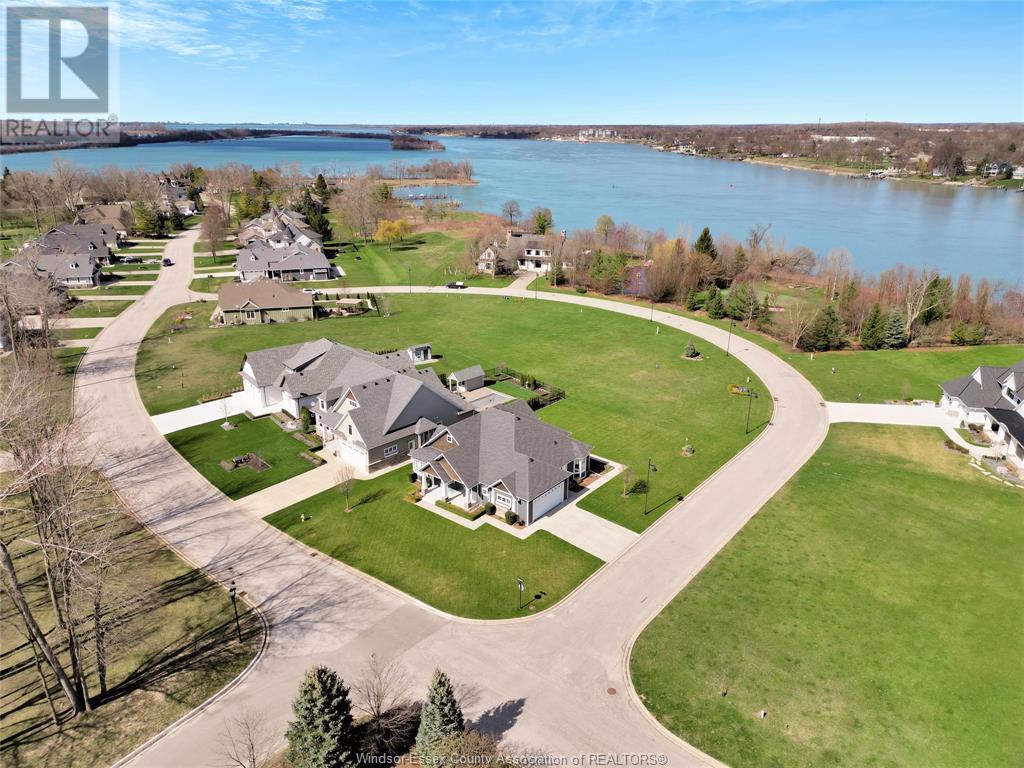 Photo 42 of 554 Gold Coast Drive, Amherstburg ON