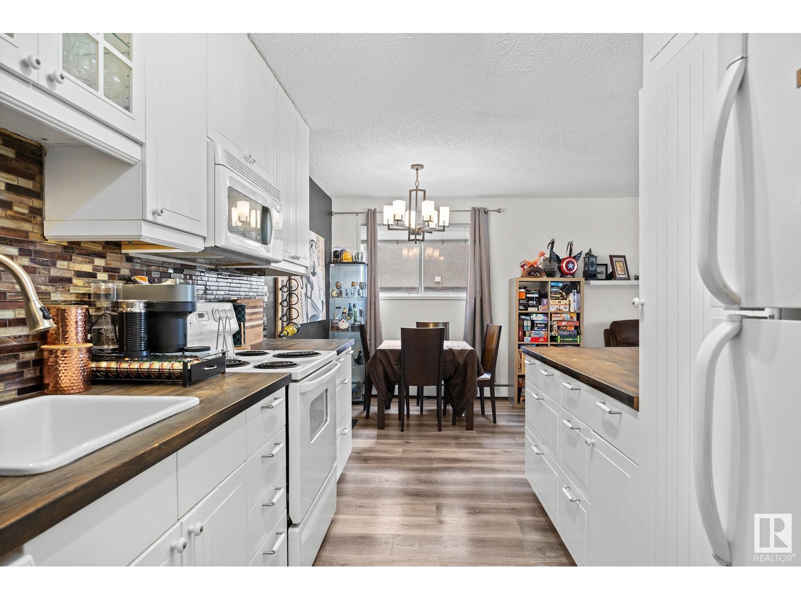 10434 76 AV NW - Image 10