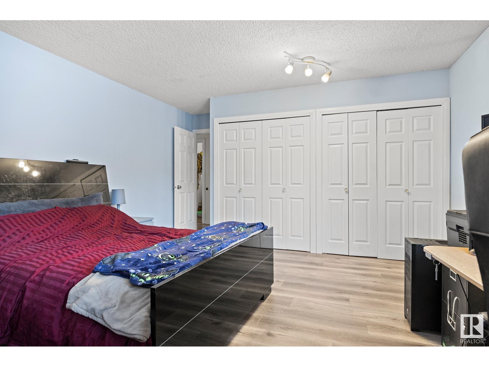 10434 76 AV NW - Image 12