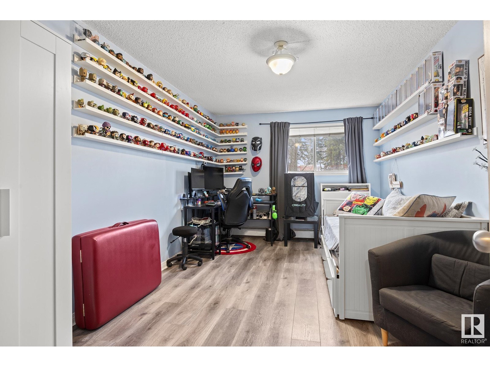 10434 76 AV NW - Image 15