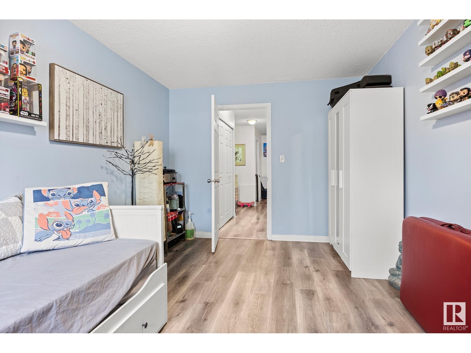 10434 76 AV NW - Image 16
