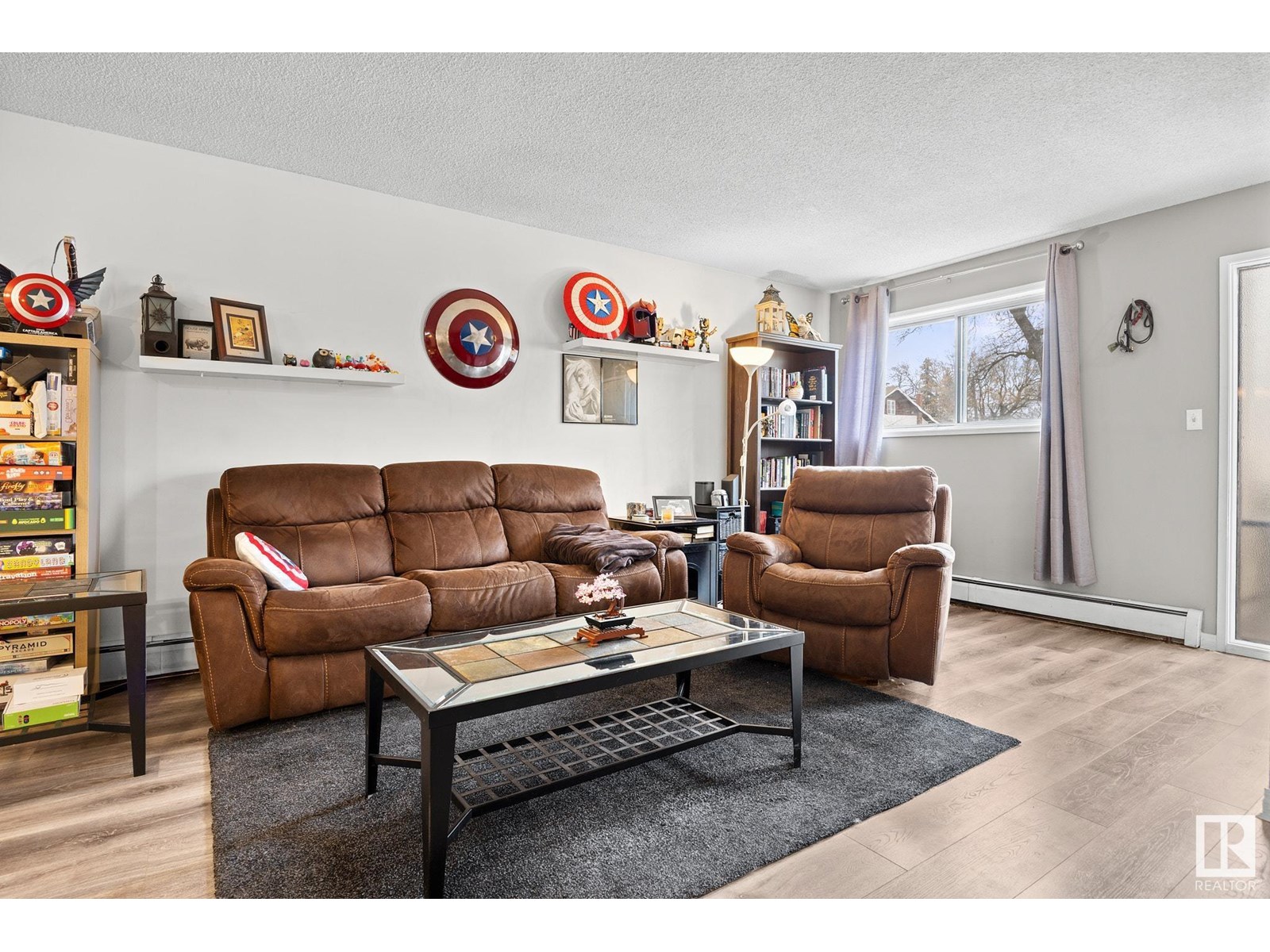 10434 76 AV NW - Image 5