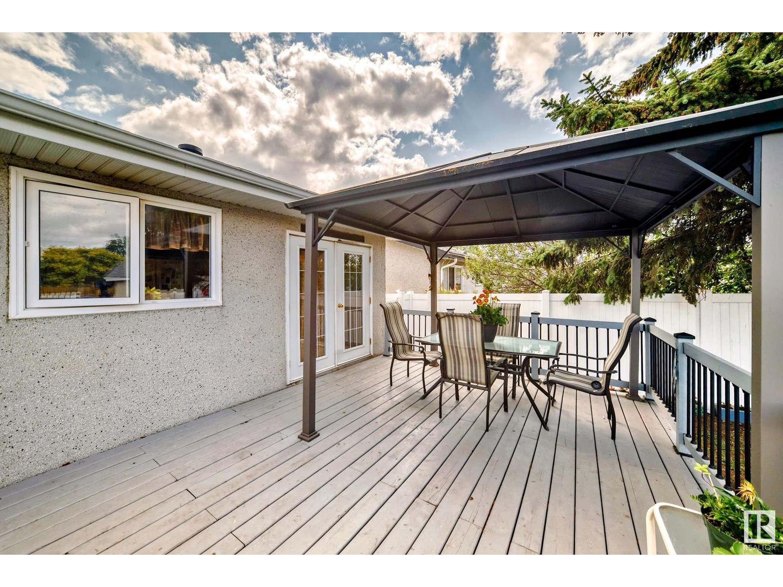 Photo 53 of 6308 144 A Av Nw, Edmonton AB
