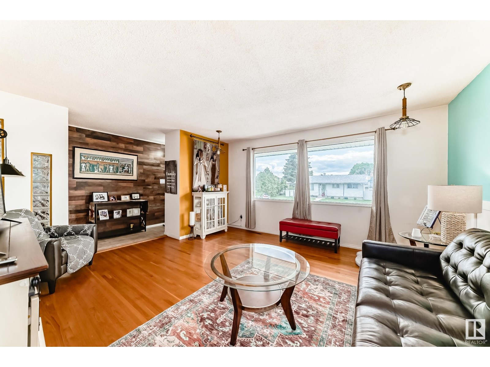 Photo 56 of 6308 144 A Av Nw, Edmonton AB