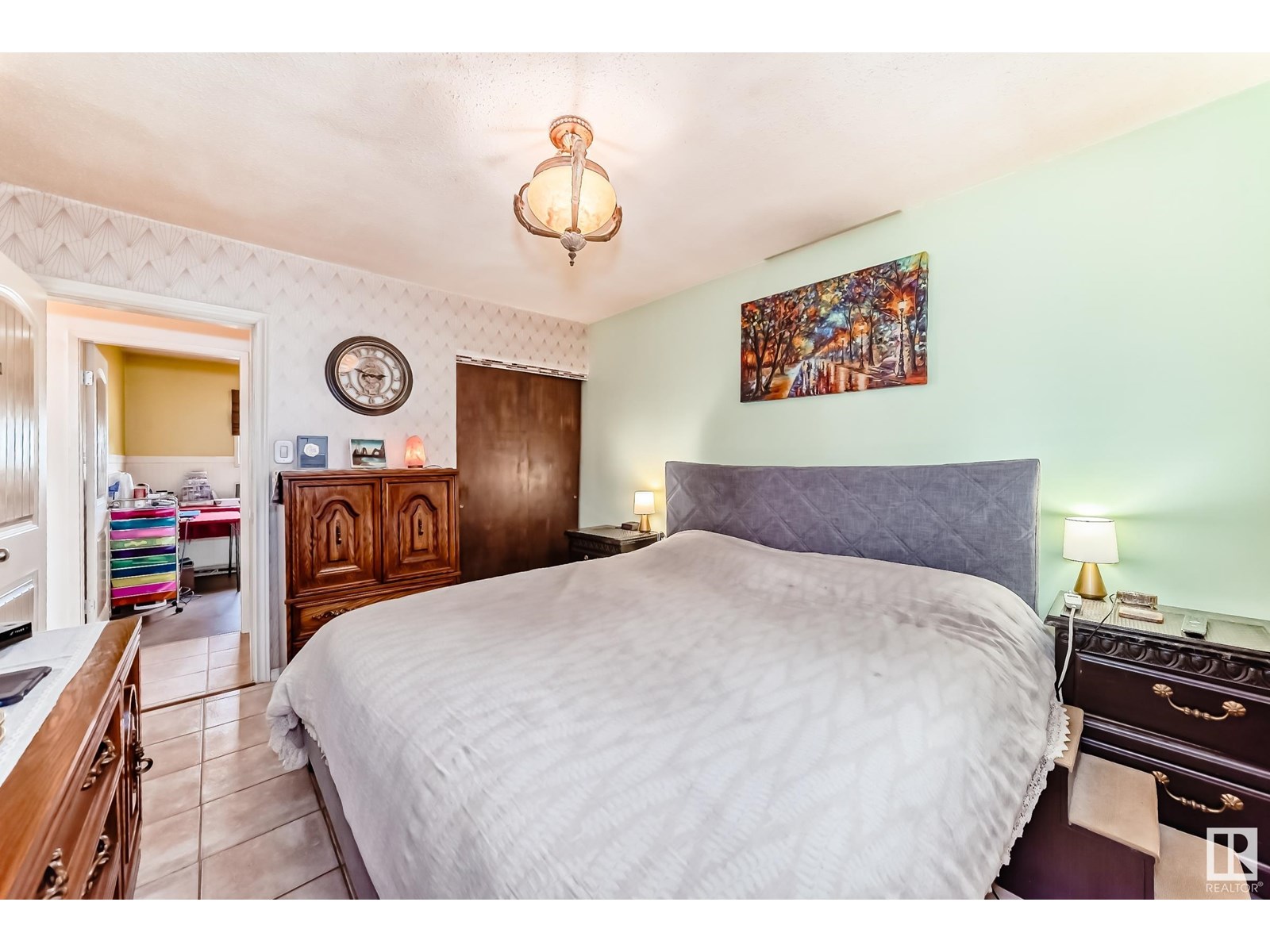 Photo 25 of 6308 144 A Av Nw, Edmonton AB