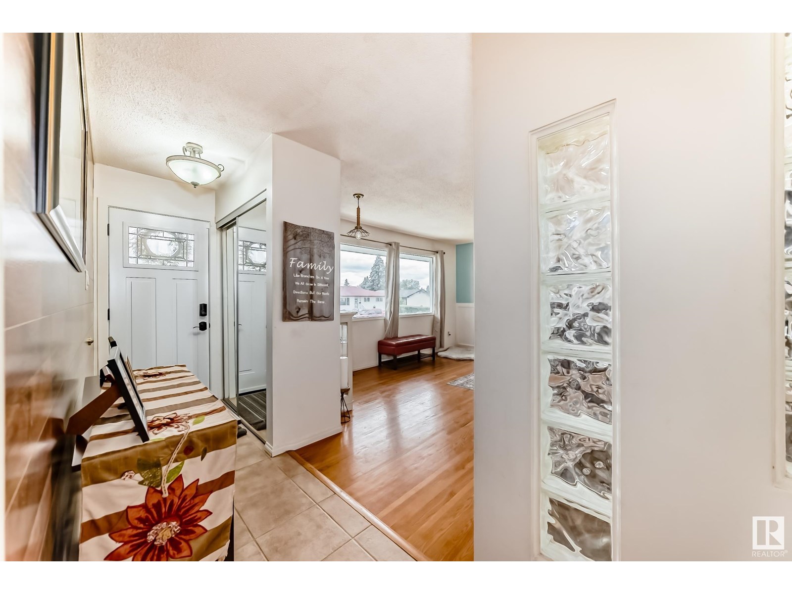 Photo 1 of 6308 144 A Av Nw, Edmonton AB