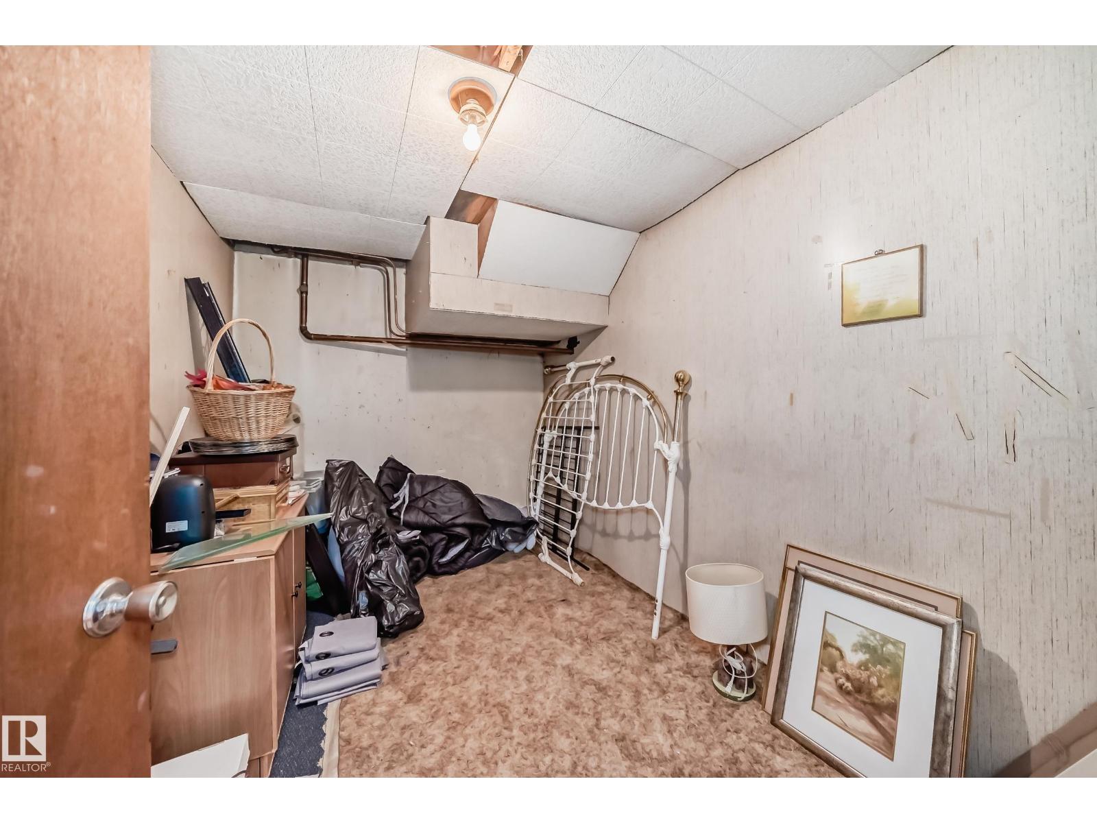 Photo 47 of 6308 144 A Av Nw, Edmonton AB