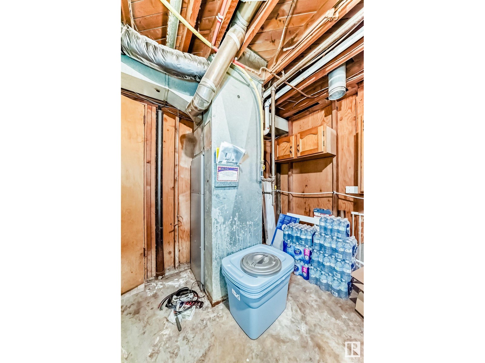Photo 35 of 6308 144 A Av Nw, Edmonton AB