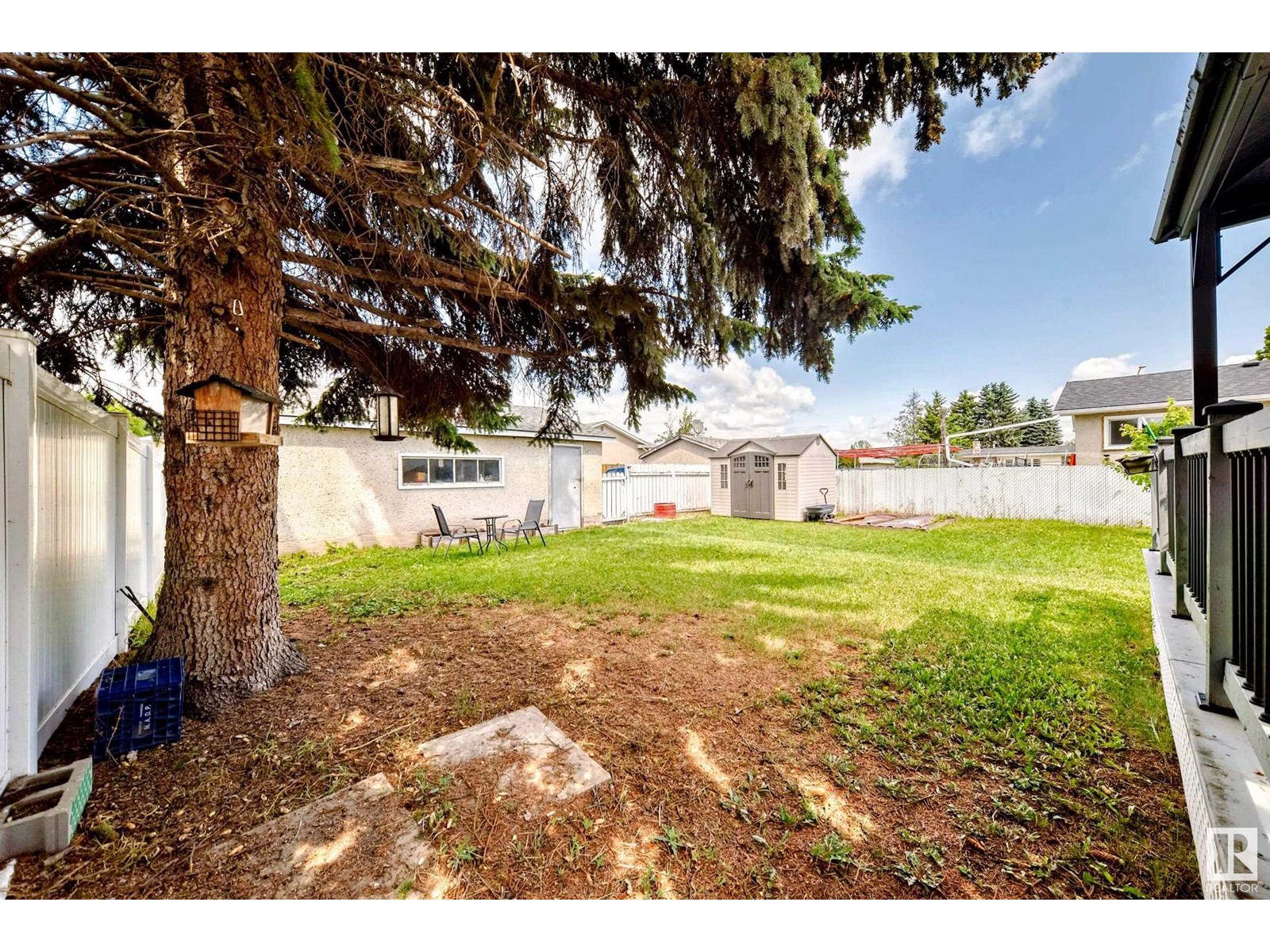 Photo 40 of 6308 144 A Av Nw, Edmonton AB