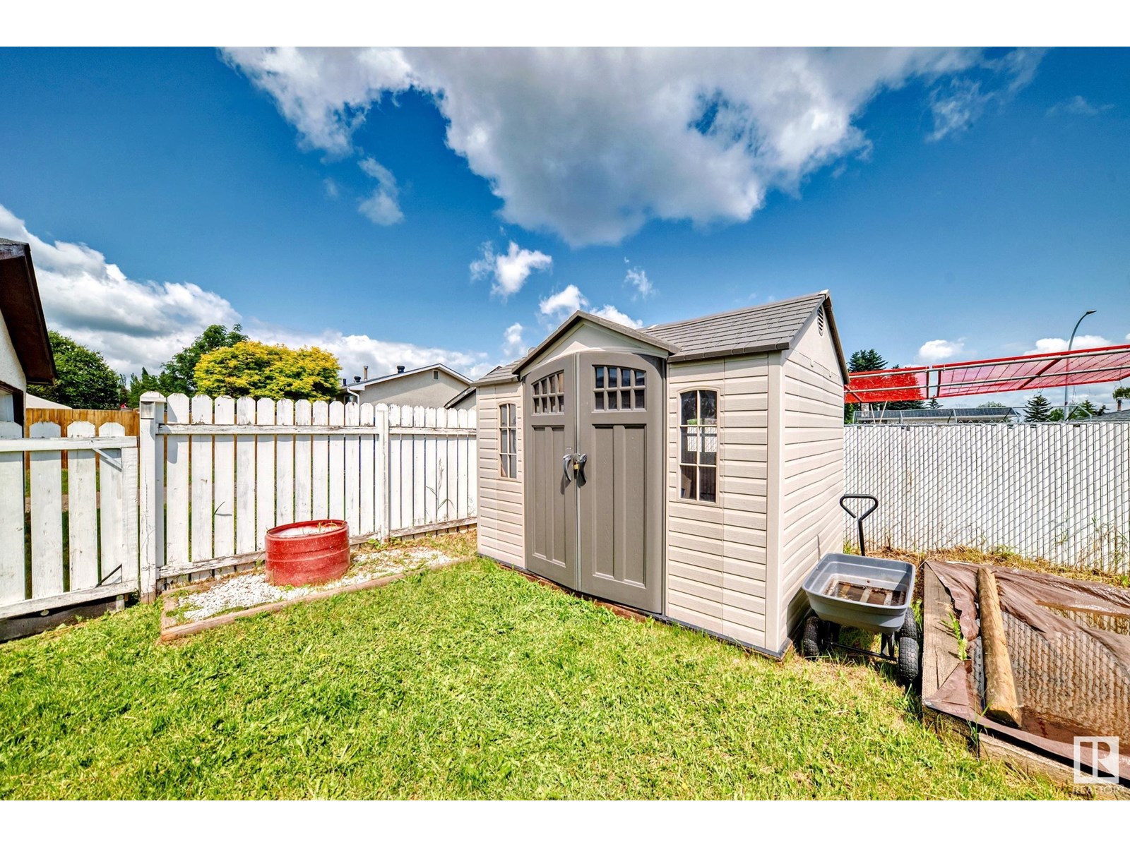 Photo 31 of 6308 144 A Av Nw, Edmonton AB